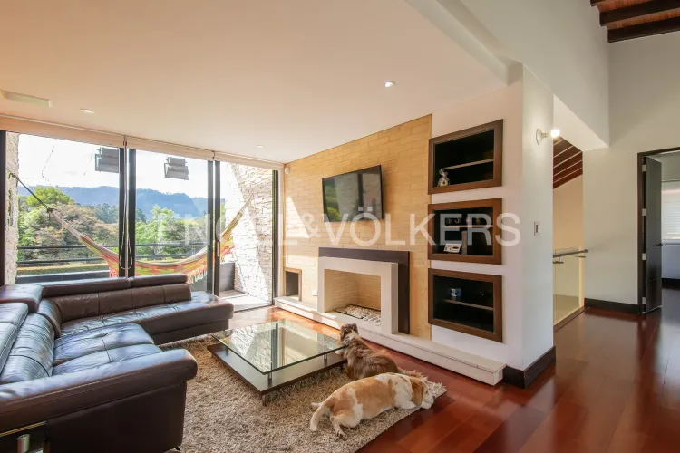 Casa de 3 alcobas en arriendo en Hatogrande, Sopó, 368 m² · foto 10 de 18