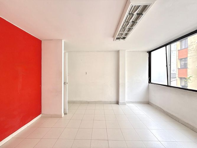 Oficina en arriendo en Sector Plaza De Bolivar, Pereira, 20 m² · foto 8 de 10