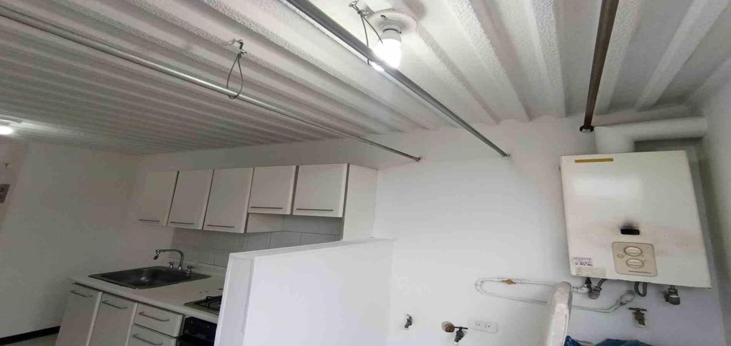 Apartamento de 3 alcobas en venta en La Sultana, Manizales, 83 m² · foto 4 de 24