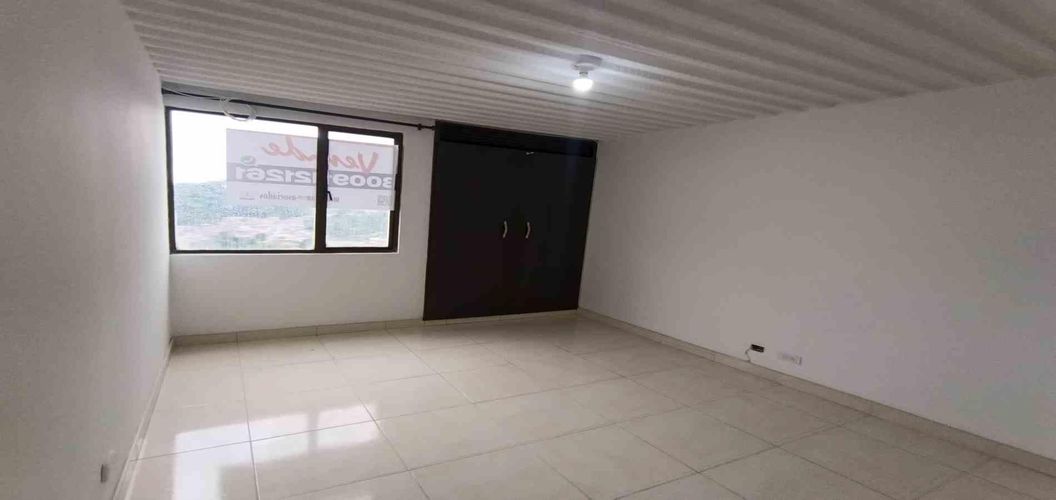 Apartamento de 3 alcobas en venta en La Sultana, Manizales, 83 m² · foto 10 de 24