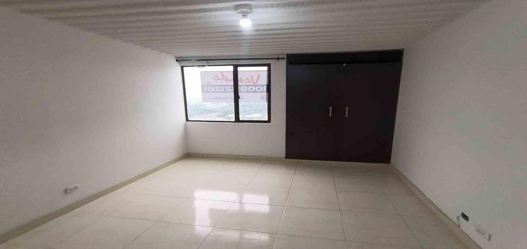 Apartamento de 3 alcobas en venta en La Sultana, Manizales, 83 m² · foto 11 de 24