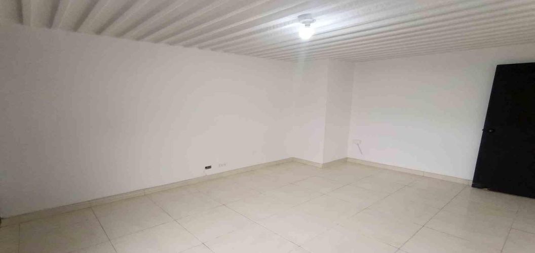 Apartamento de 3 alcobas en venta en La Sultana, Manizales, 83 m² · foto 12 de 24