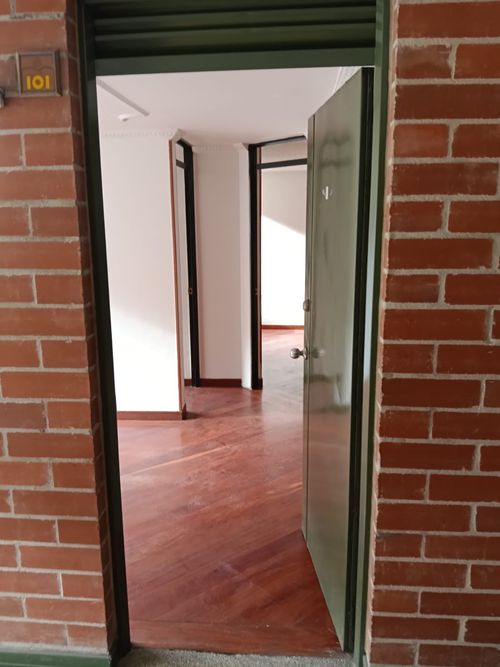 Apartamento de 2 alcobas en venta en La Isabela, Bogotá, 50 m² · foto 5 de 14