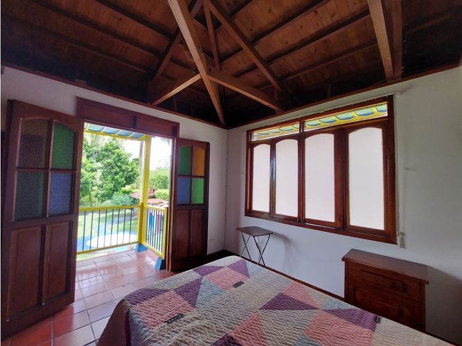 Casa de 5 alcobas en arriendo en Armenia, 447 m² · foto 10 de 23