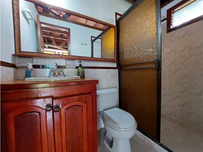 Casa de 5 alcobas en arriendo en Armenia, 447 m² · foto 14 de 23