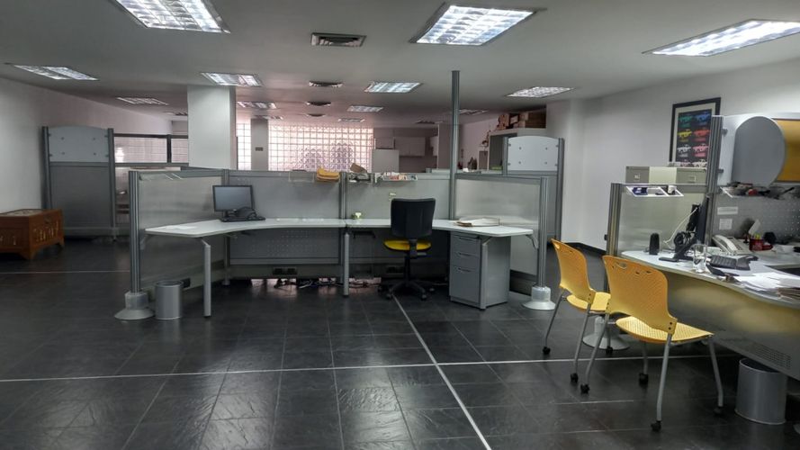 Oficina en arriendo en San Nicolas, Cali, 272 m² · foto 5 de 11
