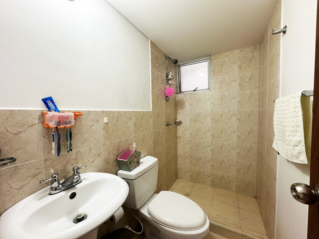 Apartamento en venta en Prados Del Este, Cúcuta · foto 7 de 13