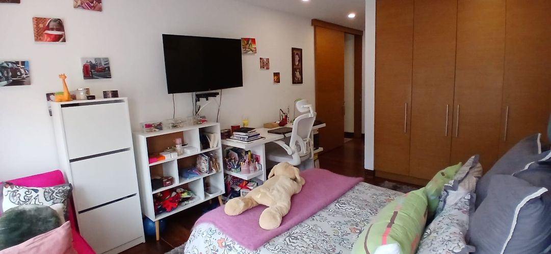 Apartamento de 3 alcobas en venta en Suba Cerros, Bogotá, 224 m² · foto 6 de 24