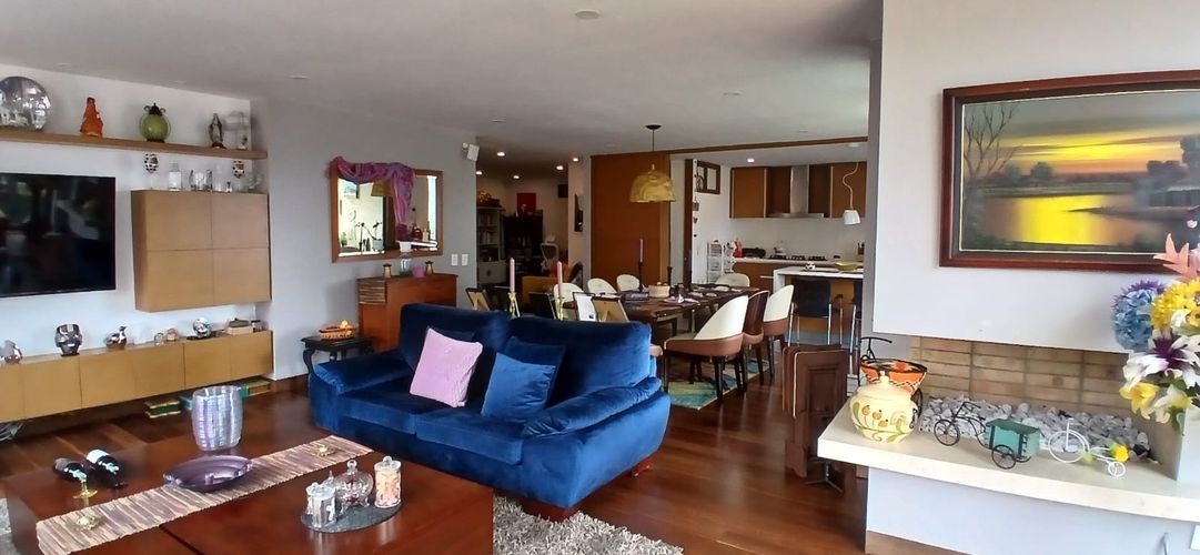 Apartamento de 3 alcobas en venta en Suba Cerros, Bogotá, 224 m² · foto 15 de 24