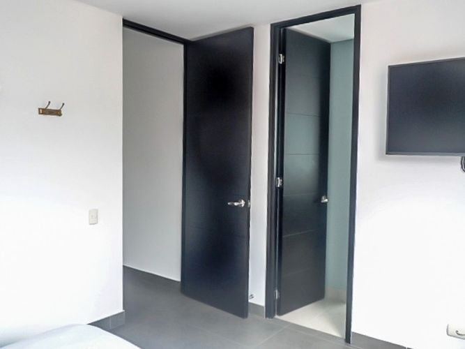 Apartamento de 2 alcobas en arriendo en El Poblado, Medellín, 74 m² · foto 3 de 15