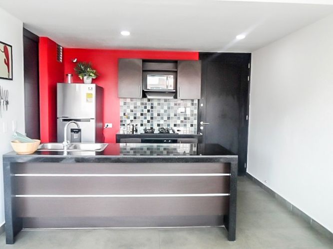 Apartamento de 2 alcobas en arriendo en El Poblado, Medellín, 74 m² · foto 5 de 15