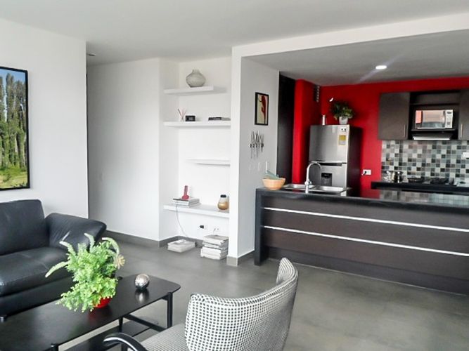 Apartamento de 2 alcobas en arriendo en El Poblado, Medellín, 74 m² · foto 13 de 15