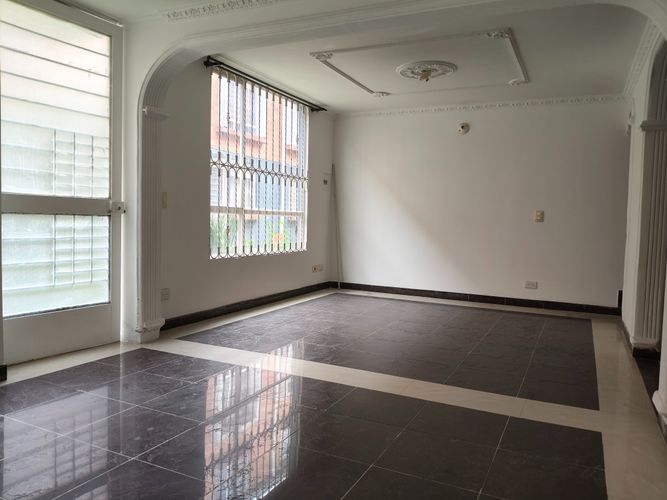 Casa de 3 alcobas en venta en Siete Trojes, Funza, 82 m² · foto 11 de 24