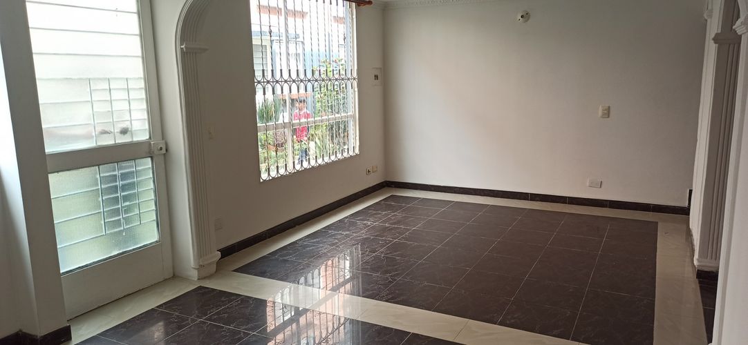Casa de 3 alcobas en venta en Siete Trojes, Funza, 82 m² · foto 12 de 24