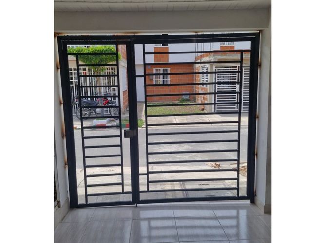 Casa de 4 alcobas en venta en El Carmelo, Candelaria, 80 m² · foto 3 de 15