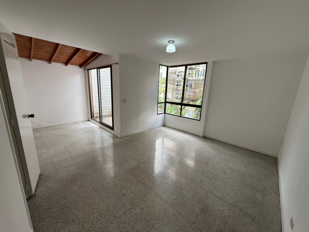 Apartamento en arriendo en Patio Bonito, Medellín · foto 13 de 21