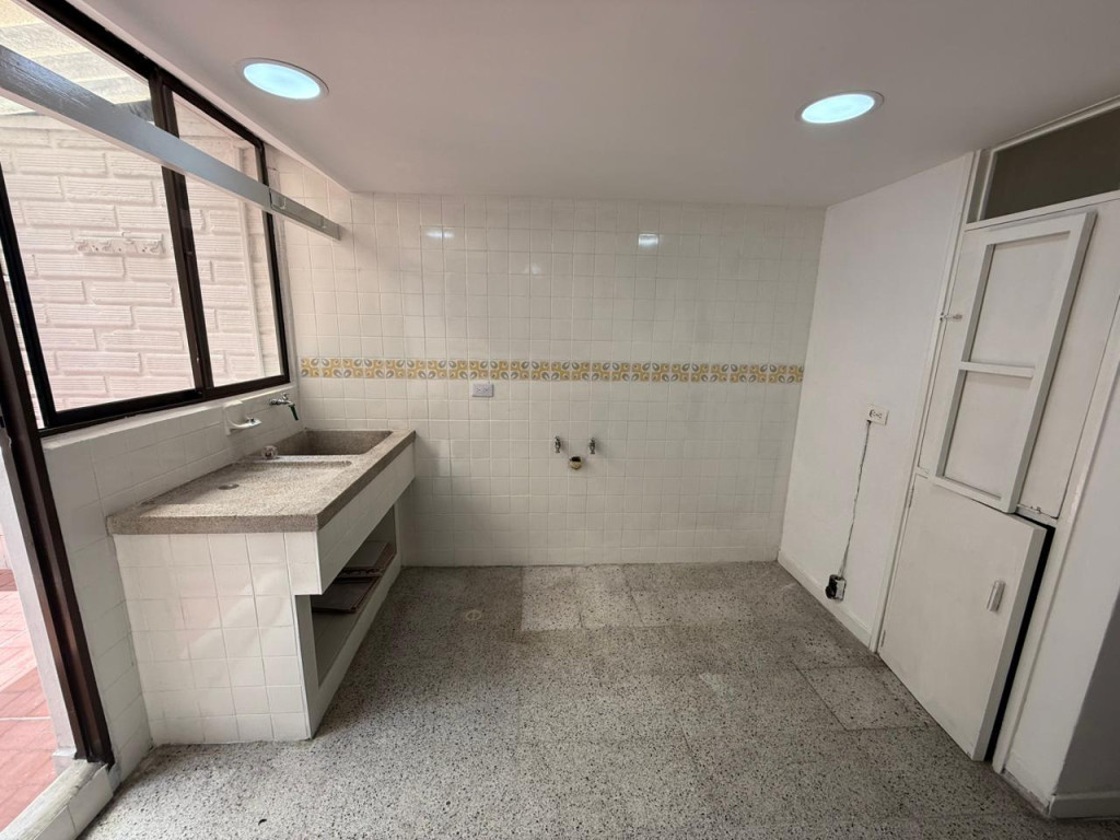 Apartamento en arriendo en Patio Bonito, Medellín · foto 21 de 21