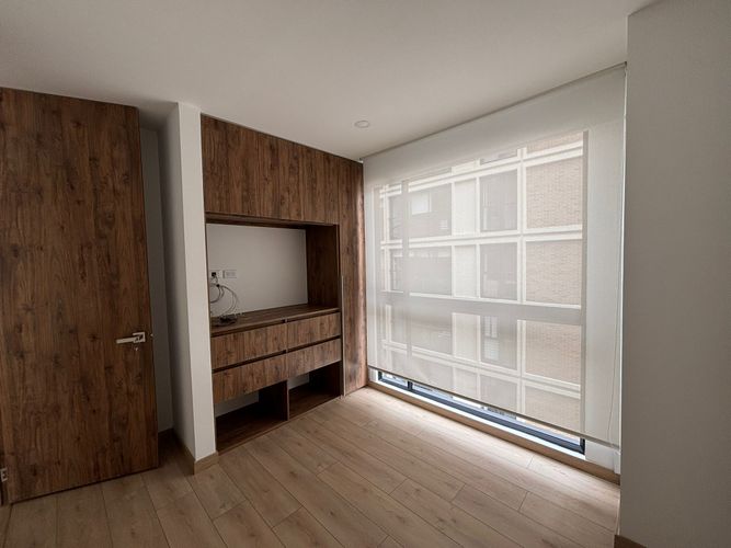 Apartamento de 2 alcobas en venta en Cedritos, Bogotá, 76 m² · foto 4 de 13