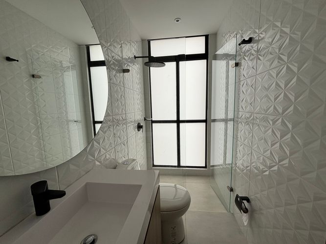 Apartamento de 2 alcobas en venta en Cedritos, Bogotá, 76 m² · foto 8 de 13