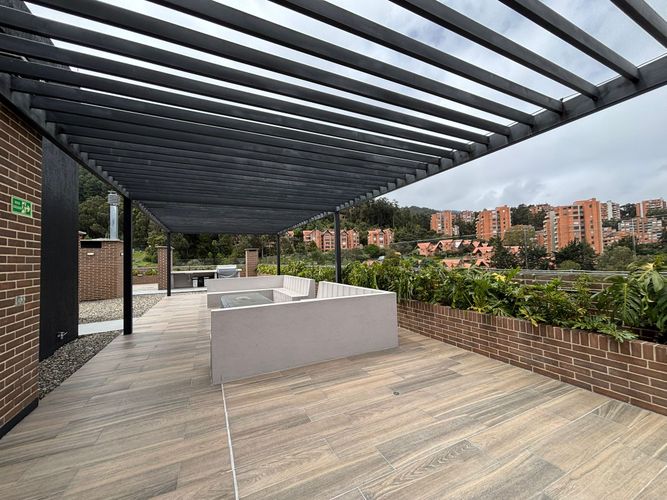 Apartamento de 2 alcobas en venta en Cedritos, Bogotá, 76 m² · foto 11 de 13
