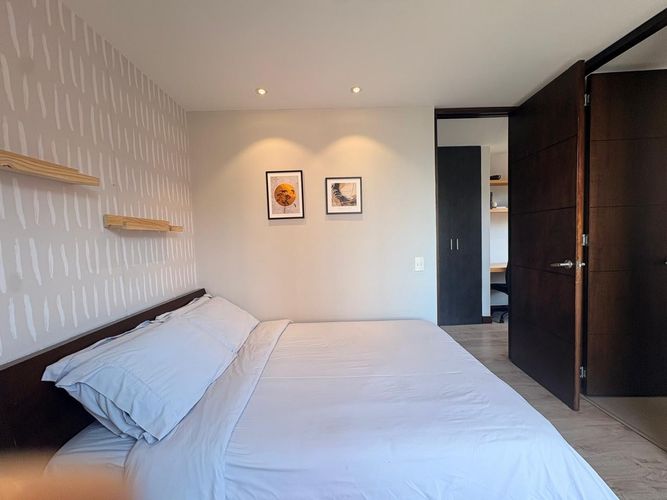 Apartamento de 2 alcobas en arriendo en El Poblado, Medellín, 100 m² · foto 13 de 17