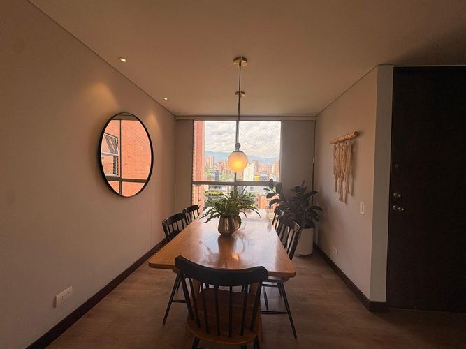 Apartamento de 2 alcobas en arriendo en El Poblado, Medellín, 100 m² · foto 11 de 17