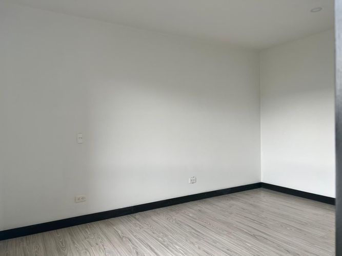 Apartamento de 3 alcobas en arriendo en El Poblado, Medellín, 110 m² · foto 11 de 19