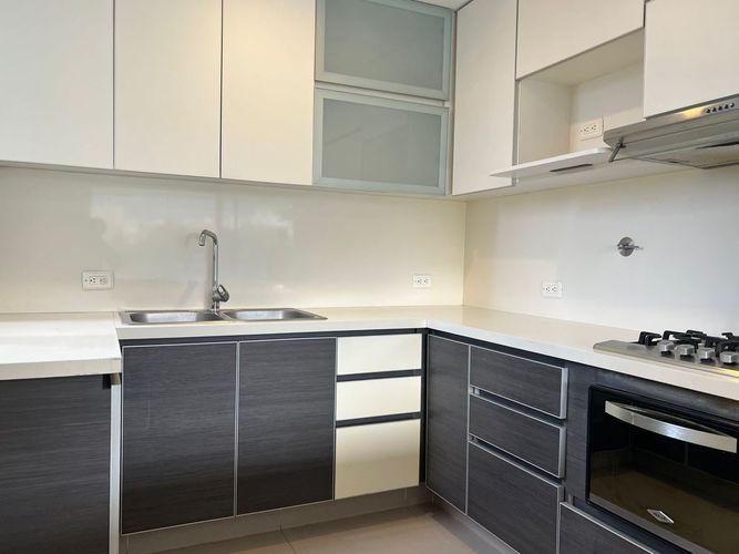 Apartamento de 3 alcobas en arriendo en El Poblado, Medellín, 110 m² · foto 5 de 19