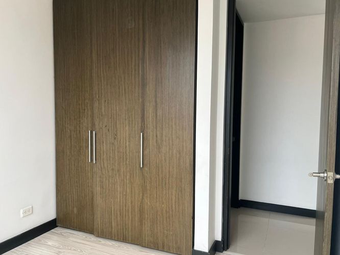 Apartamento de 3 alcobas en arriendo en El Poblado, Medellín, 110 m² · foto 16 de 19