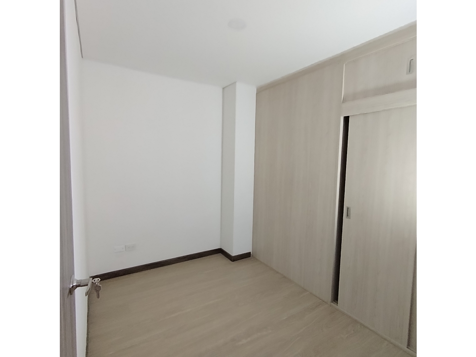 Apartamento en venta en Claret, Bogotá · foto 10 de 19
