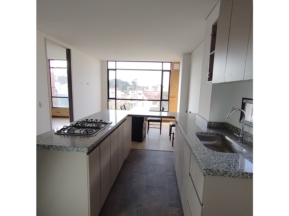 Apartamento en venta en Claret, Bogotá · foto 14 de 19
