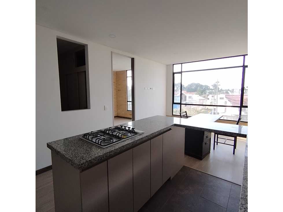 Apartamento en venta en Claret, Bogotá · foto 15 de 19