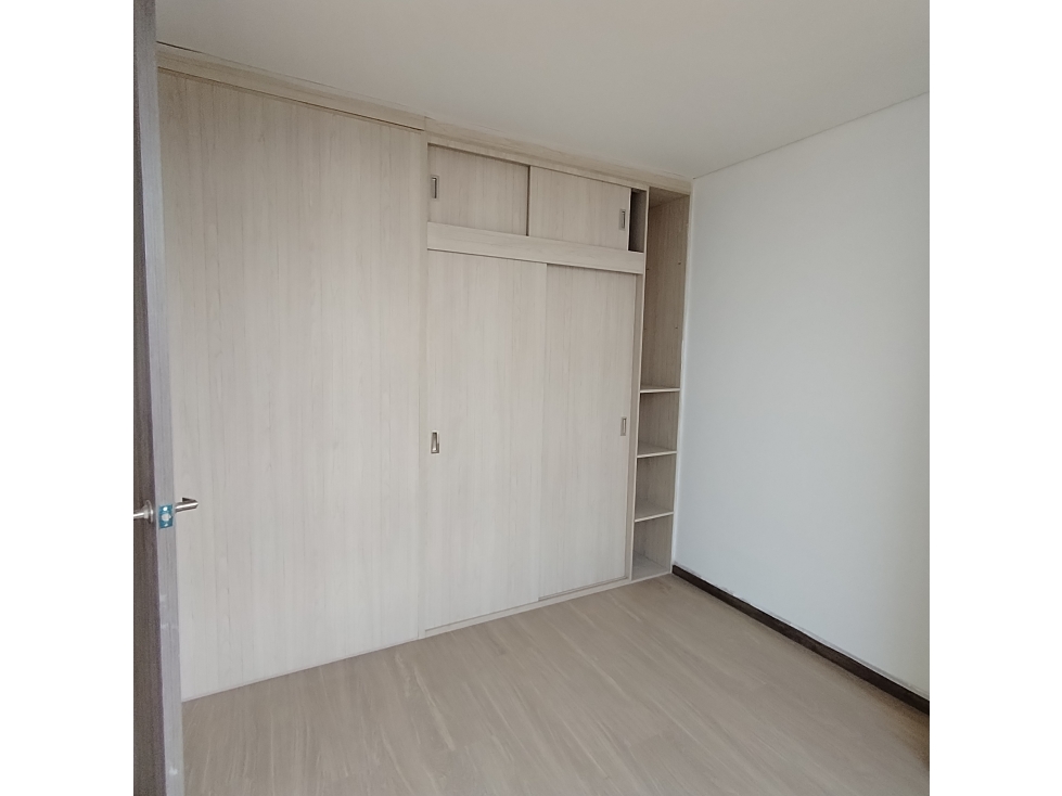 Apartamento en venta en Claret, Bogotá · foto 16 de 19