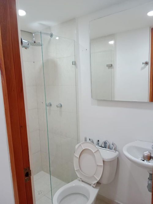 Apartamento de 3 alcobas en venta en Pajarito, Medellín, 52 m² · foto 13 de 20