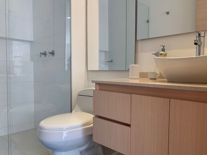 Apartamento de 2 alcobas en arriendo en Loma Benedictinos, Envigado, 102 m² · foto 17 de 18