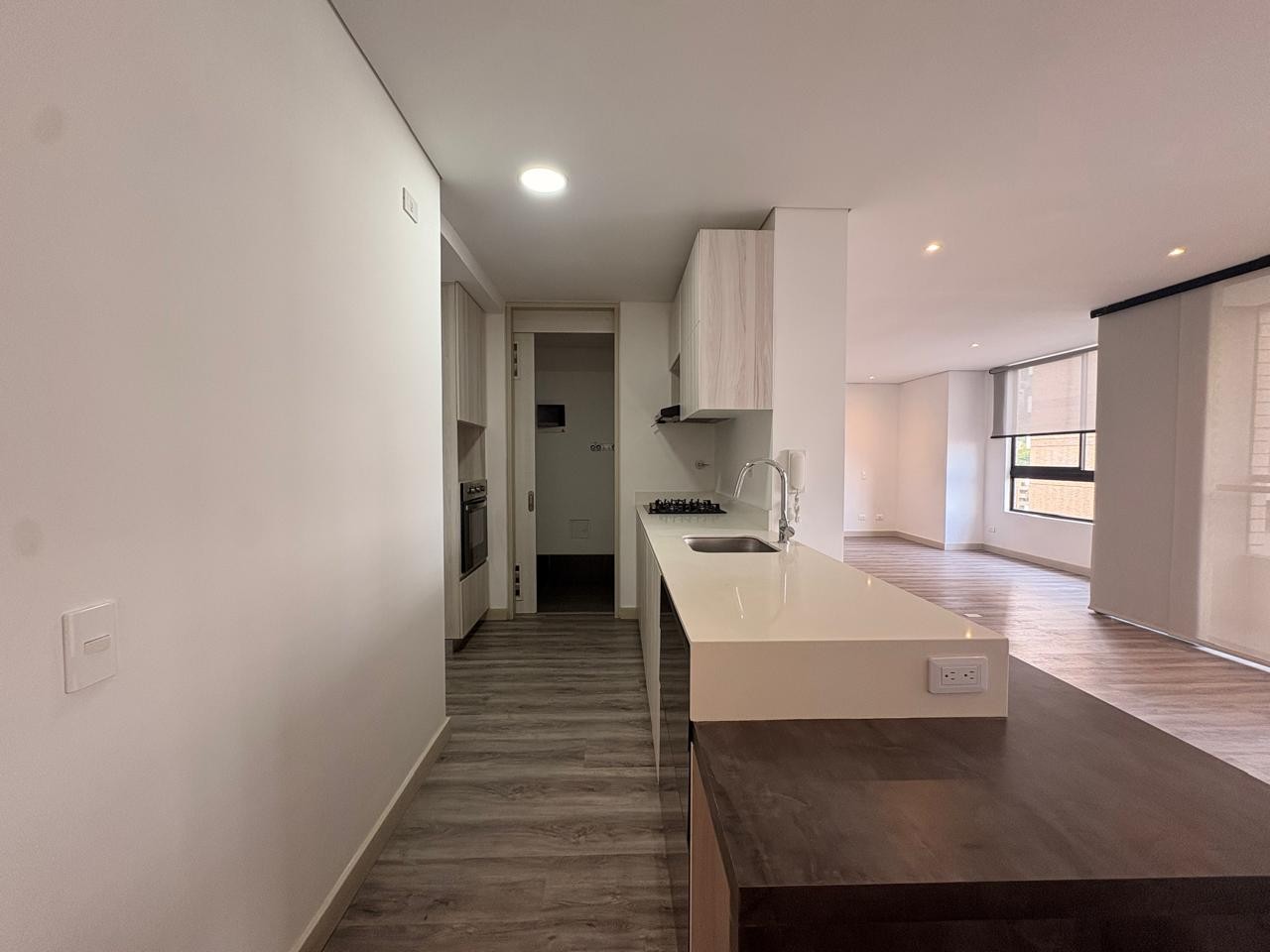 Apartamento en arriendo en El Poblado, Medellín · foto 7 de 12