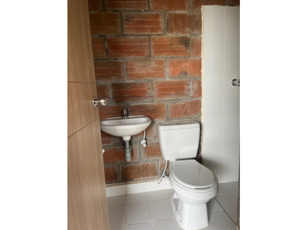 Apartamento en venta en Caqueta, La Estrella · foto 3 de 14
