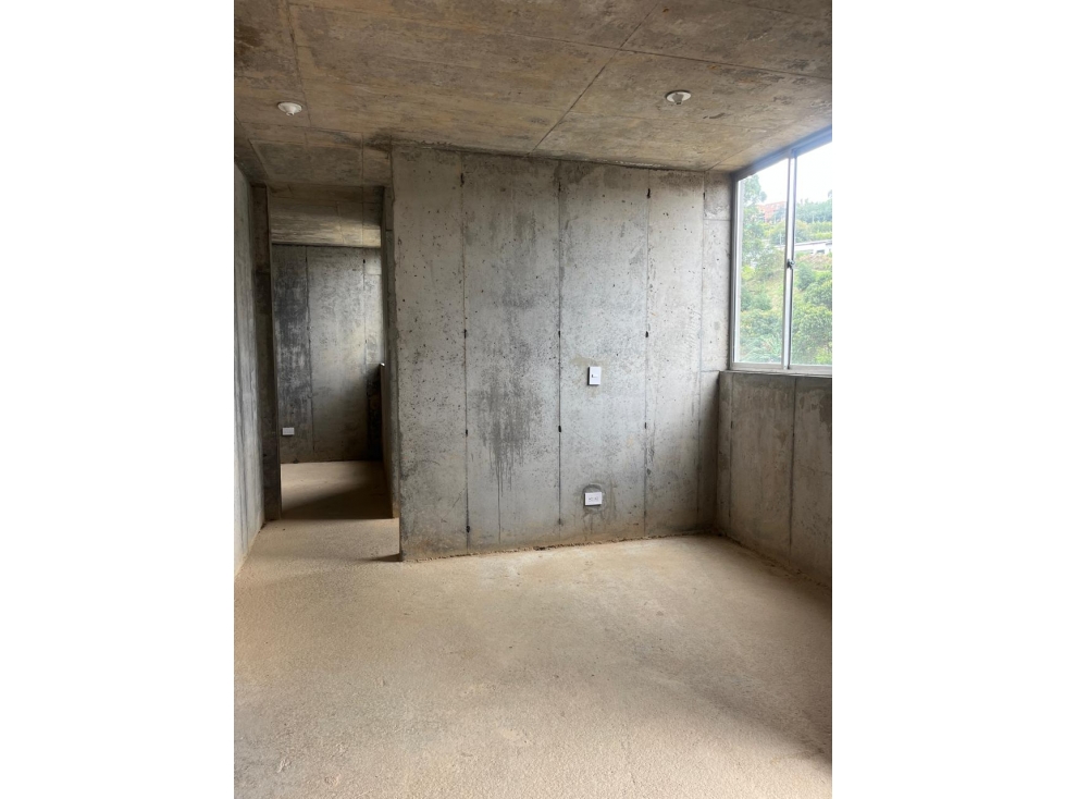 Apartamento en venta en Caqueta, La Estrella · foto 7 de 14