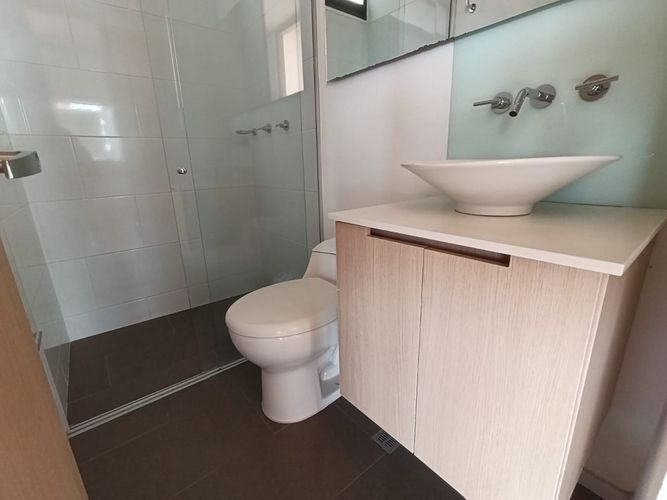 Apartamento de 2 alcobas en arriendo en Loma Del Escobero, Envigado, 73 m² · foto 5 de 14