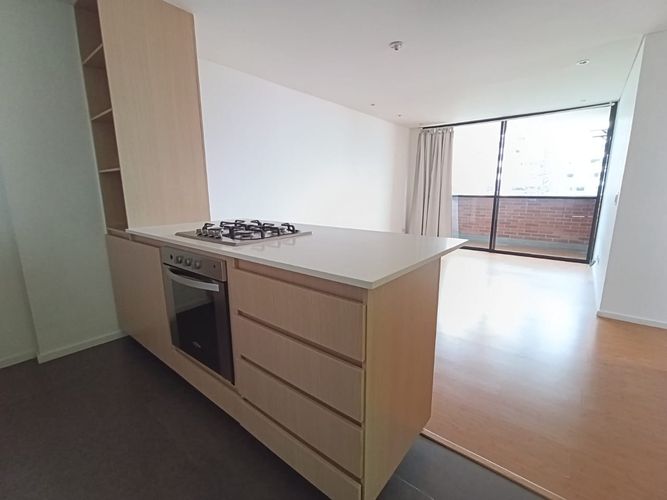Apartamento de 2 alcobas en arriendo en Loma Del Escobero, Envigado, 73 m² · foto 9 de 14