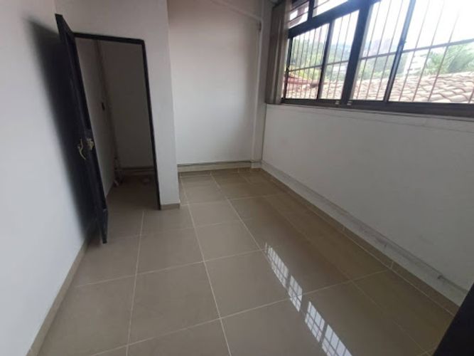Local en arriendo en San Diego, Medellín, 107 m² · foto 8 de 11
