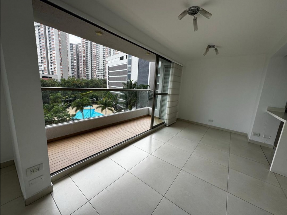 Apartamento en Venta en Loma de los bernal, Medellín