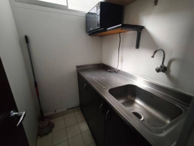 Oficina en arriendo en La Aguacatala, Medellín, 93 m² · foto 7 de 13