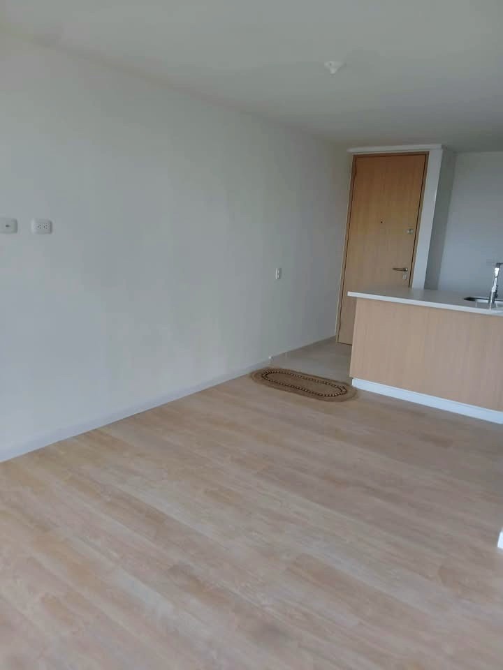Apartamento en venta en El Vergel, Bogotá · foto 2 de 13