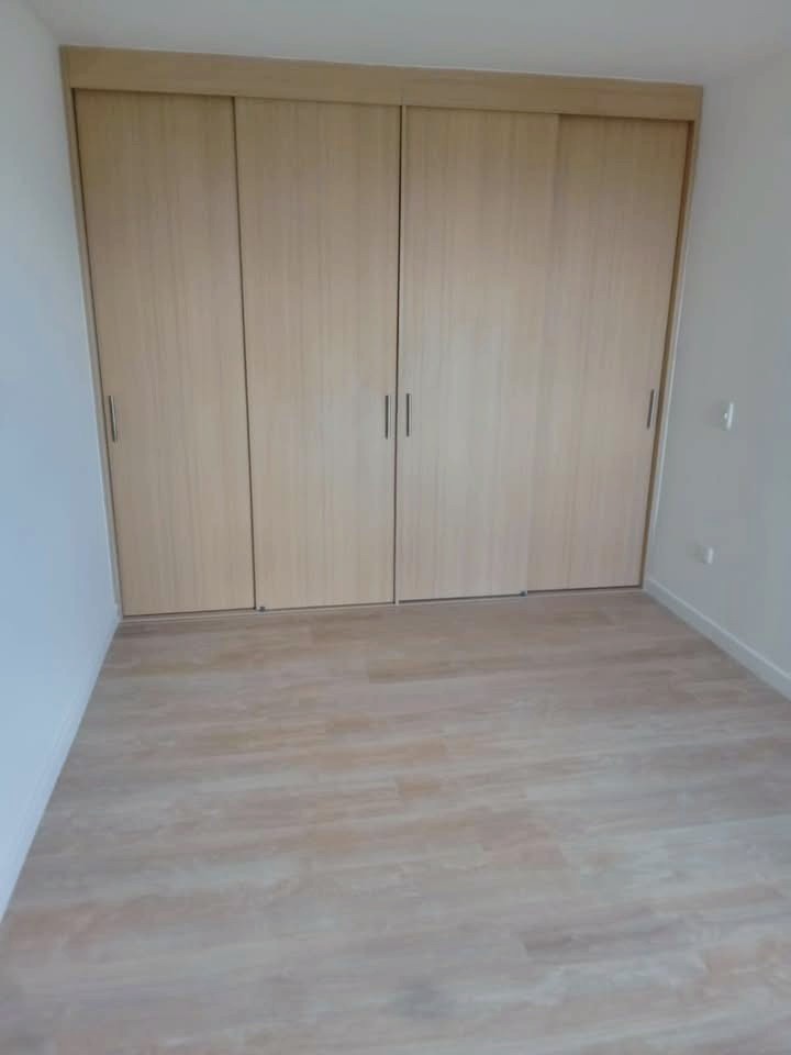 Apartamento en venta en El Vergel, Bogotá · foto 9 de 13