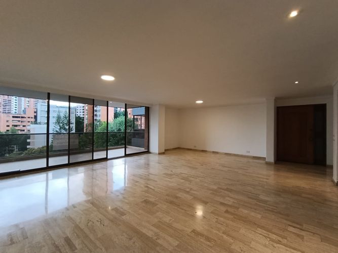 Apartamento en arriendo en El Poblado, Medellín · foto 18 de 20