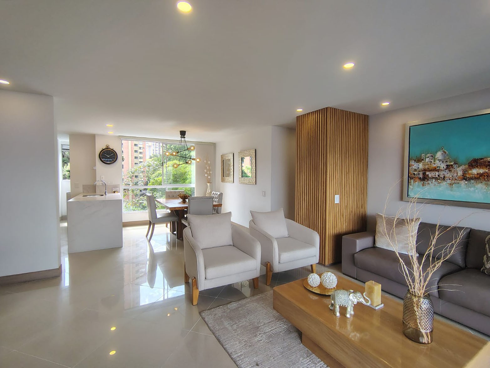 Apartamento en venta en El Poblado, Medellín 5