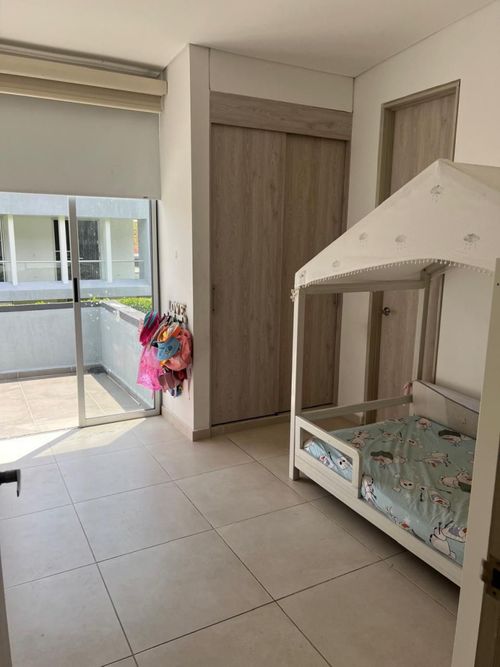 Casa de 4 alcobas en venta en Alfaguara, Jamundí, 165 m² · foto 3 de 5