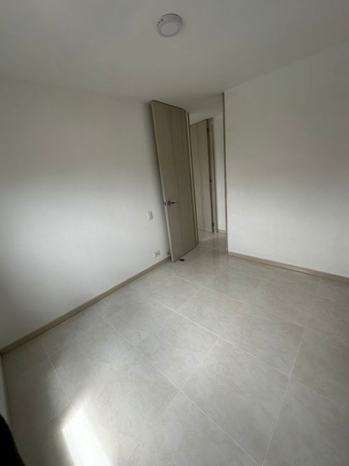 Apartamento de 2 alcobas en venta en Parque Natura, Jamundí, 44 m² · foto 13 de 20