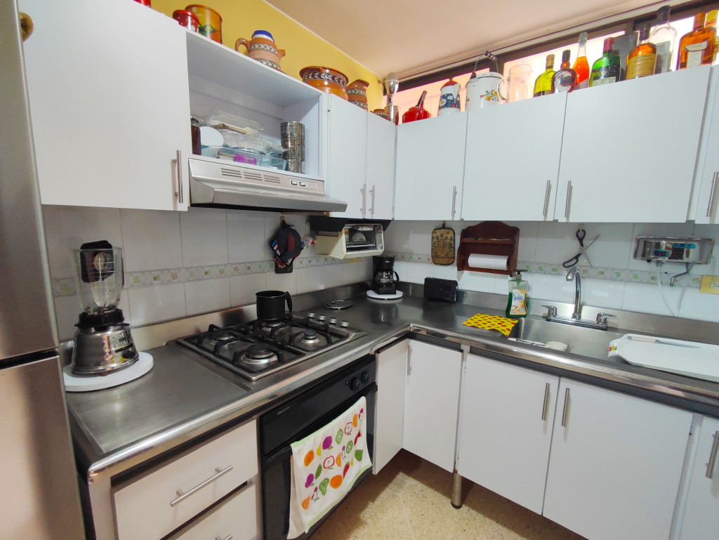 Apartamento en venta en La Riviera, Cúcuta · foto 3 de 15